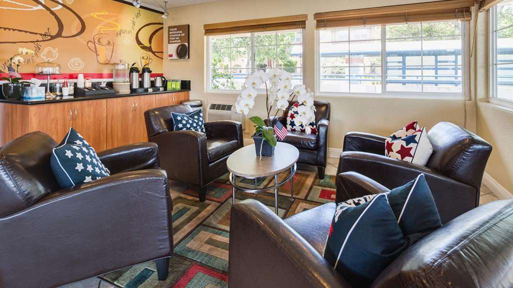 San Jose Airport Inn 내부 사진